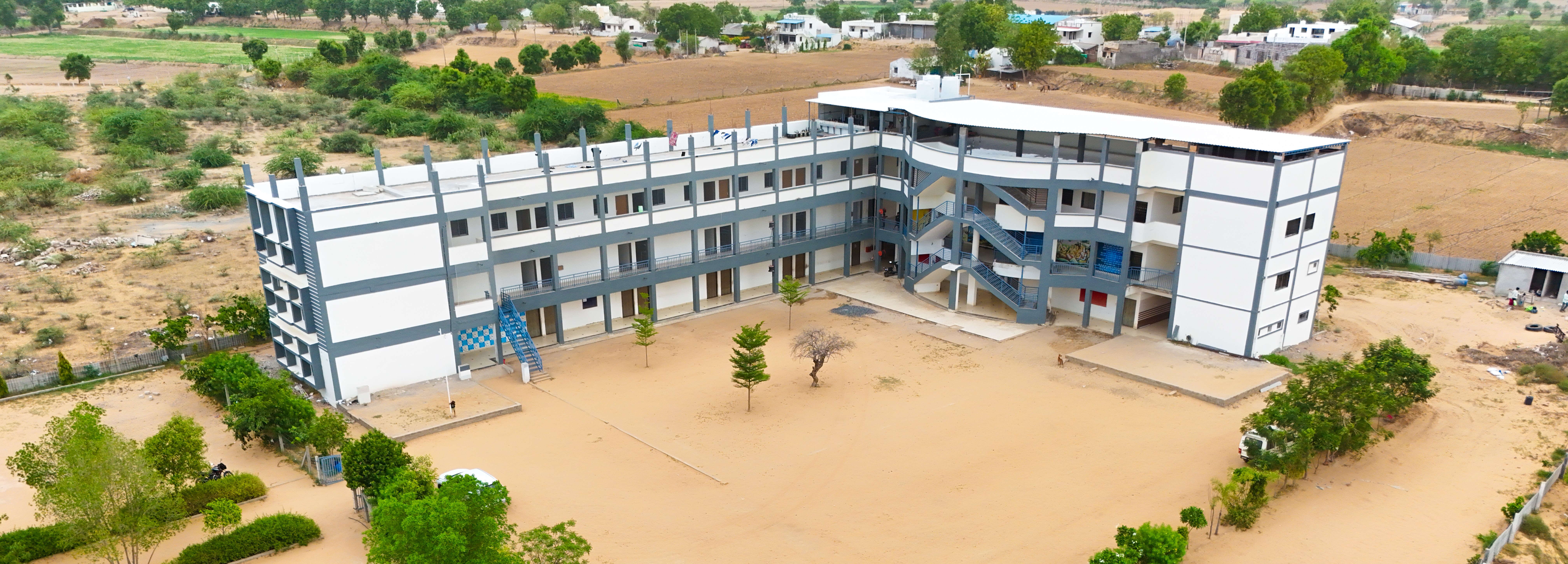 Campus Slider 1
